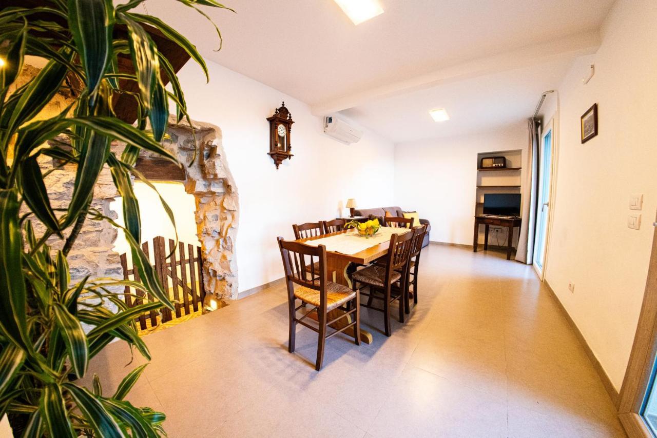 Agriturismo La Dimora Dei Re San Remo Buitenkant foto