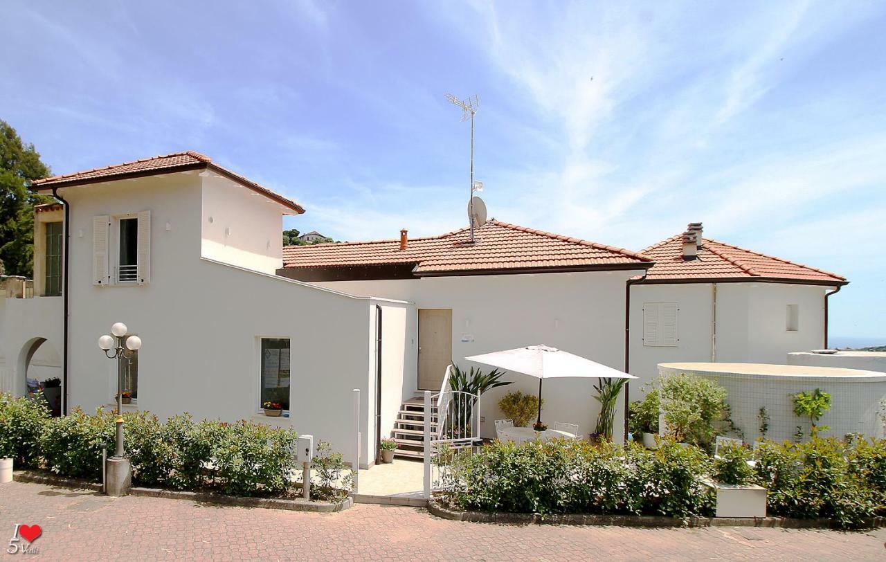 Agriturismo La Dimora Dei Re San Remo Buitenkant foto